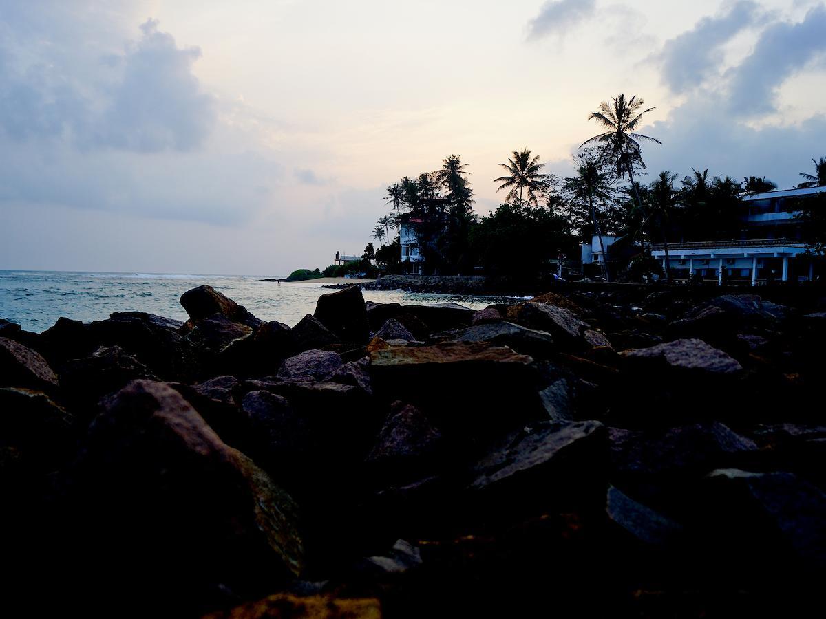 Sayurima Beach Hotel Ahangama Luaran gambar