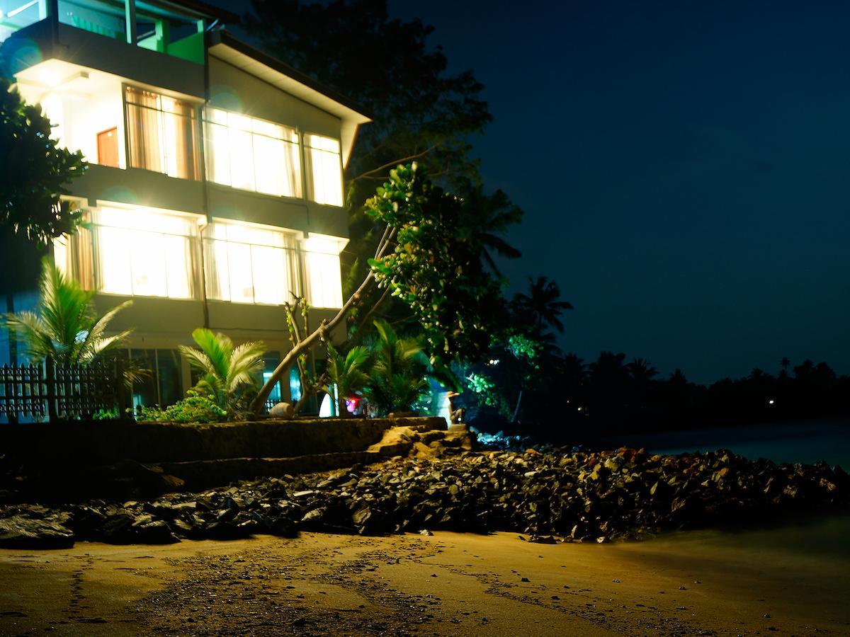 Sayurima Beach Hotel Ahangama Luaran gambar