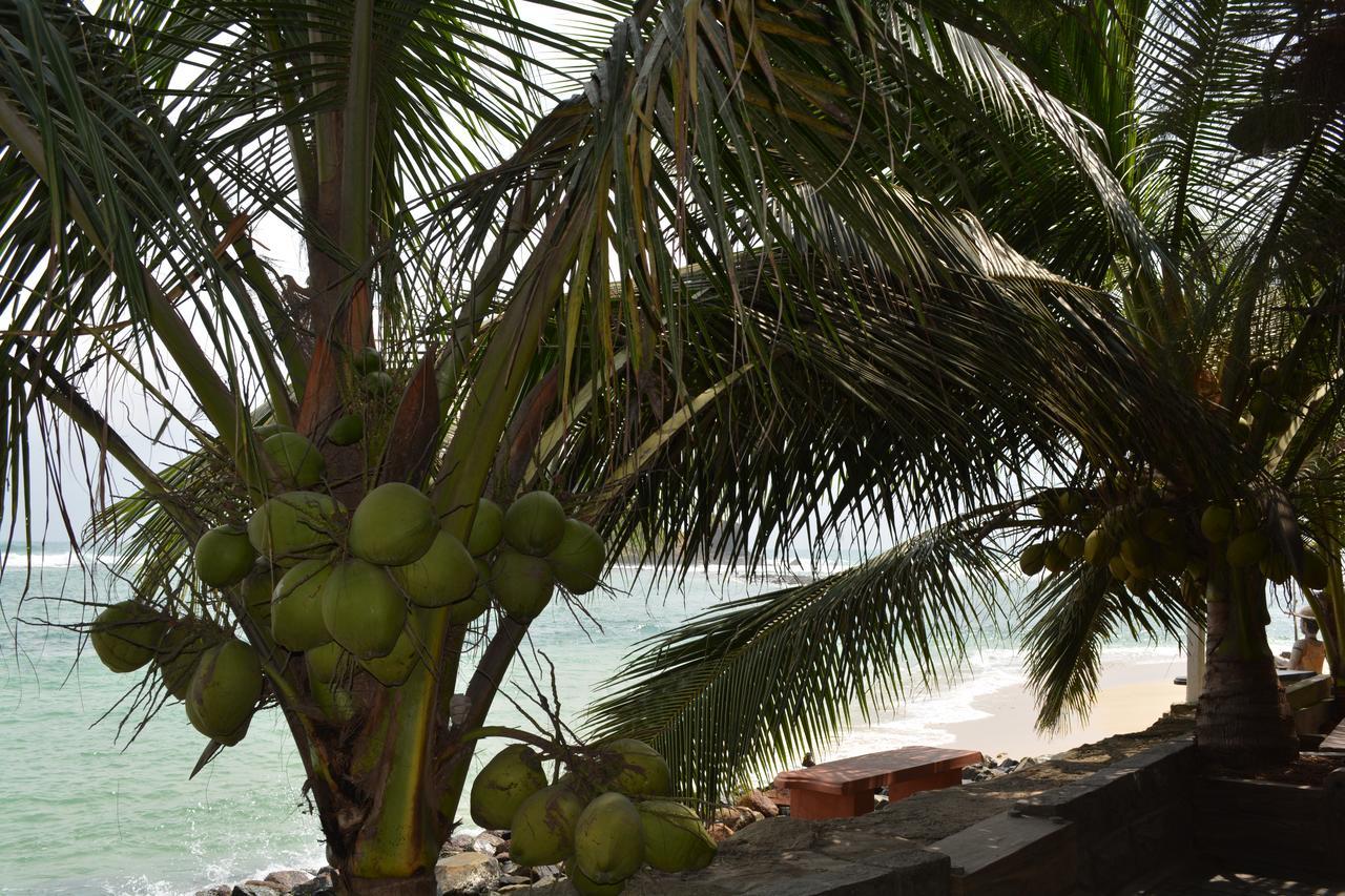 Sayurima Beach Hotel Ahangama Luaran gambar