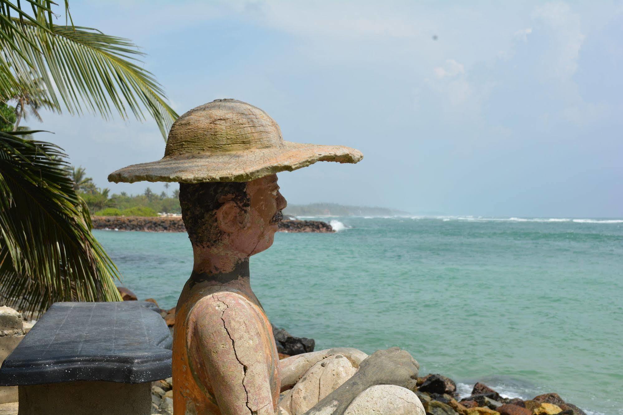 Sayurima Beach Hotel Ahangama Luaran gambar